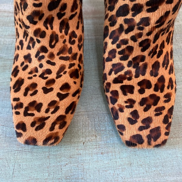 JIMMY CHOO MIRREN CARAMEL LEOPARD PRINT CALF HAIR LEATHER ANKLE BOOTS, SIZE 7.5 - Picture 5 of 11